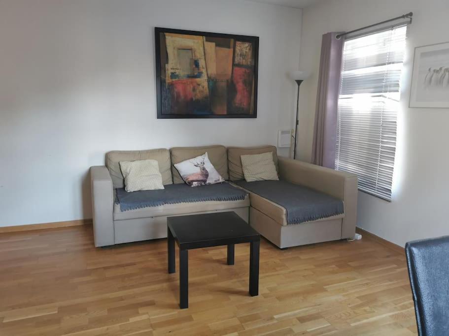 Nice 1-Bedroom Apartment In Heart Of The City Stavanger Exterior foto